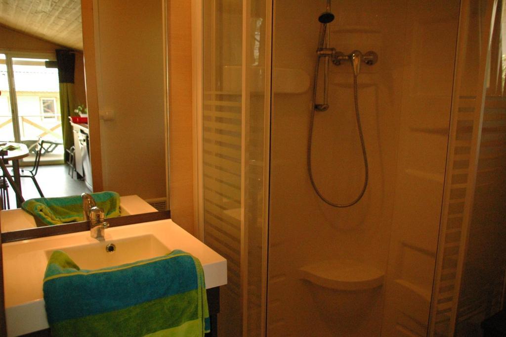 La Lande Du Moulin Hotel Sulniac Kamer foto